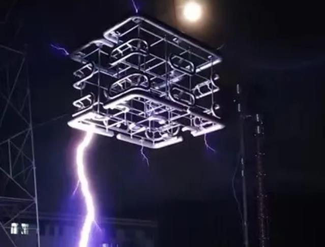世界首次!高海拔柔直换流阀外绝缘间隙放电特性试验成功